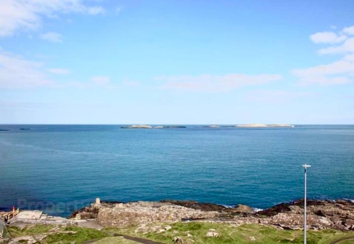 Cosy 3 Bedroom Apartment In Central Portrush With Sea Views Exterior foto